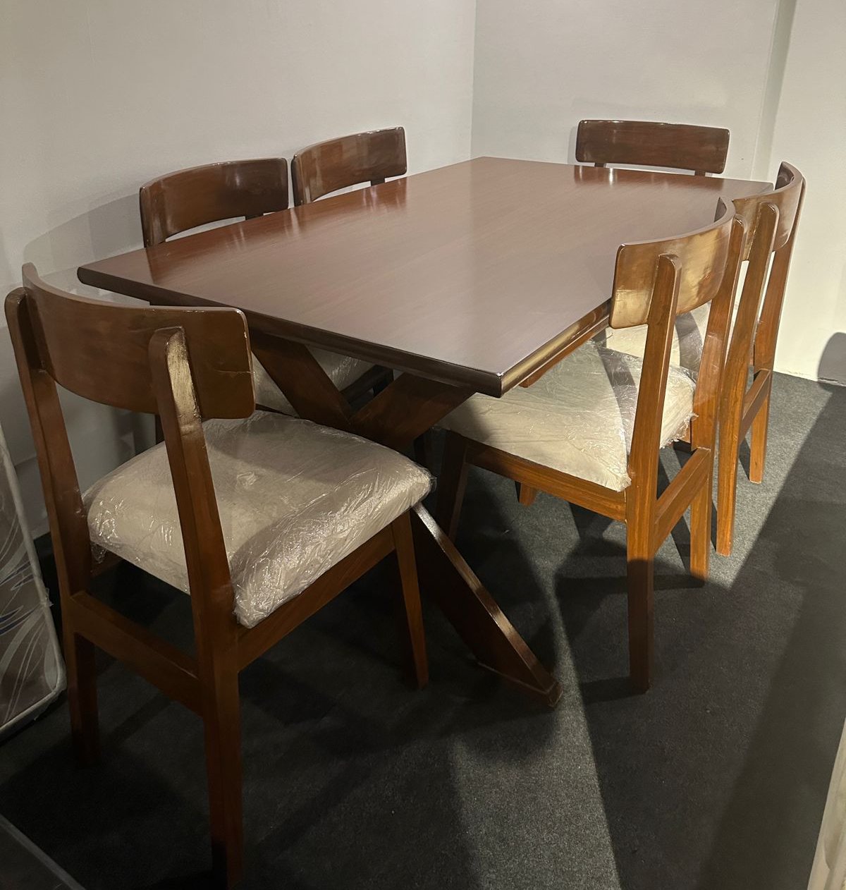 Contemporary Dining Table For 6-SoUnique.PK